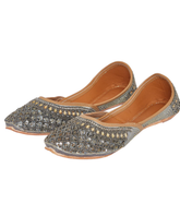 Sitara Hand-Embroidered Leather Jutti