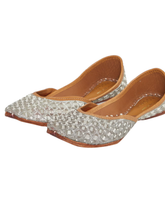 Sheesh Hand-Embroidered Leather Jutti