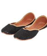 Beeba Hand-Embroidered Leather Jutti