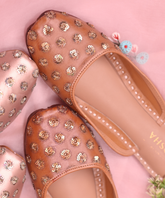 The Classic Hand-Embroidered Leather Open Jutti