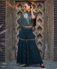 Beeba Hand-Embroidered Leather Jutti
