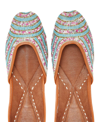 Aasmani Hand-Embroidered Leather Jutti