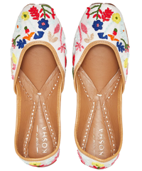 Sunshine Hand-Embroidered Leather Jutti