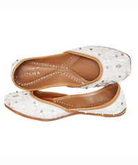 Mogra Hand-Embroidered Leather Jutti